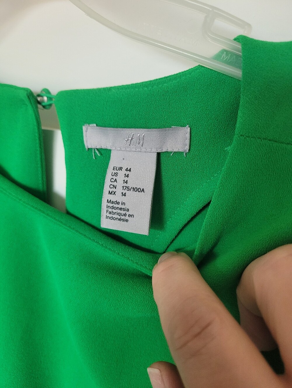 H&M Bright Green Long Sleeve Shift Dress - Picture 3 of 5